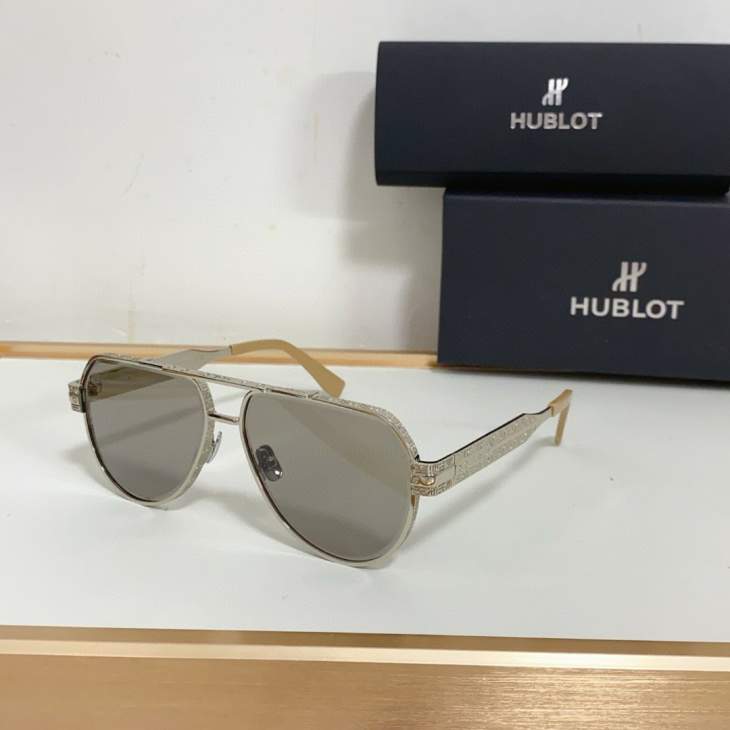 Picture of Hublot Sunglasses _SKUfw68373317fw